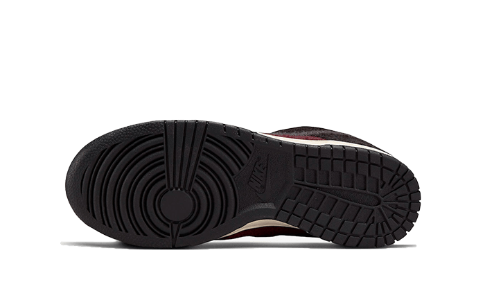 Nike Dunk Low SE Fleece Pack Burgundy Crush (Women's)-sneakers-Nike-pikastore.cz