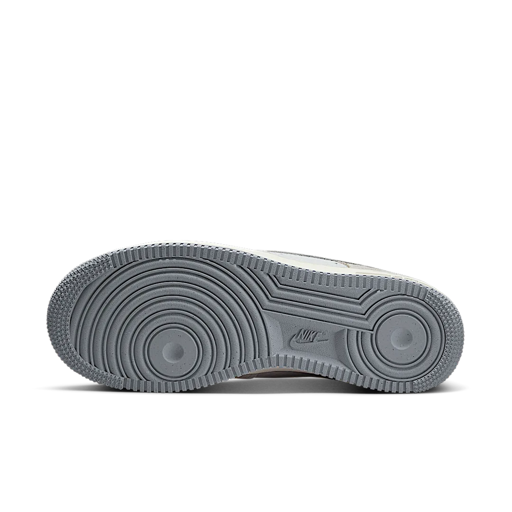 Nike Wmns Air Force 1 07 White Python-Nike-pikastore.cz