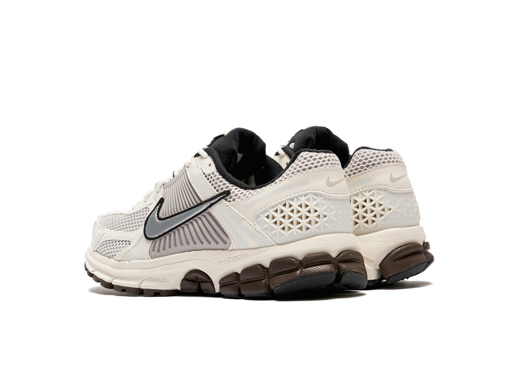 Nike Wmns Nike Air Zoom Vomero 5 Phantom-Nike-pikastore.cz