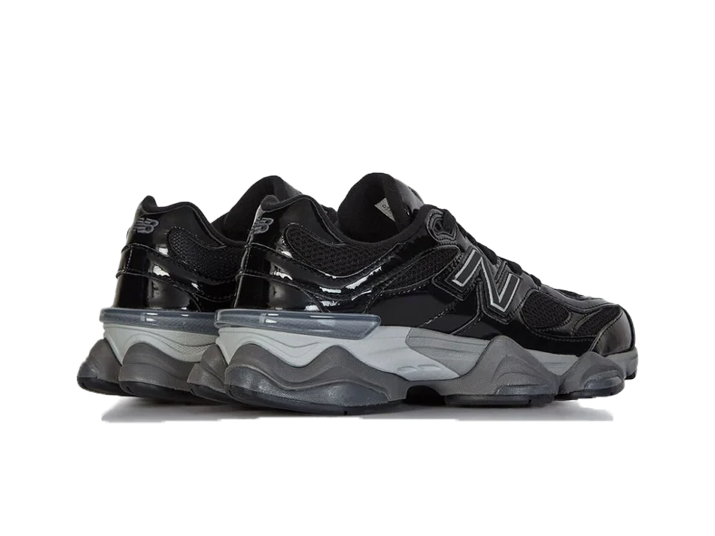 New Balance 9060 Black Patent – Schuhe – Foto 3 von 3