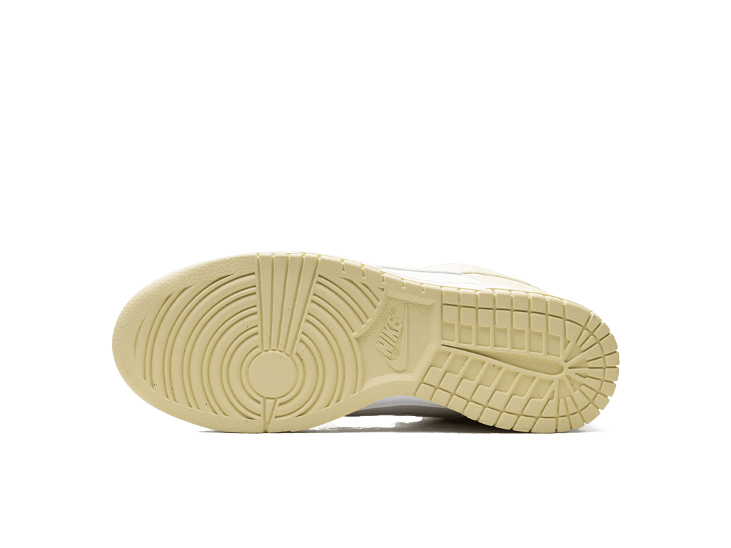 Nike Wmns Dunk Low Next Nature Alabaster