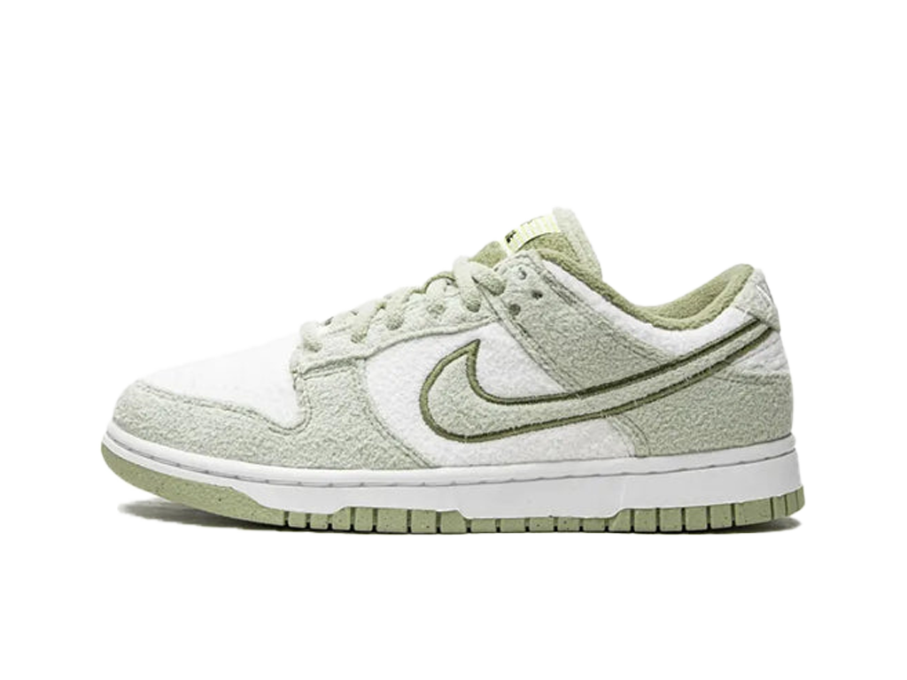 Nike Wmns Dunk Low SE Fleece - Honeydew-Nike-pikastore.cz