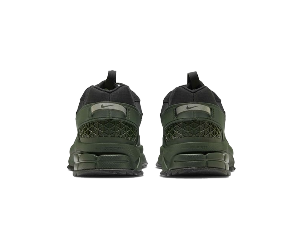 Nike Zoom Vomero Roam Army Green-Nike-pikastore.cz