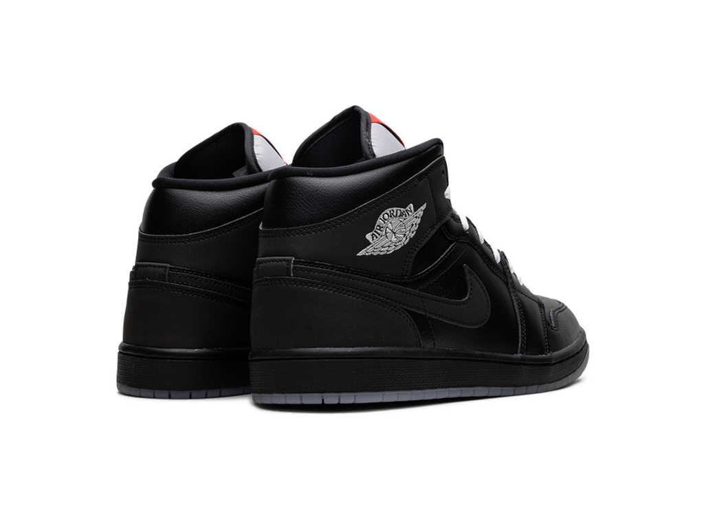 Nike Air Jordan 1 Mid SE Black Metallic Reimagined-Air Jordan-pikastore.cz