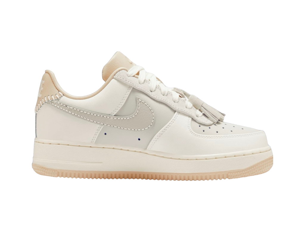 Wmns Air Force 1 Low Light Bone Suede Tassels-Nike-pikastore.cz