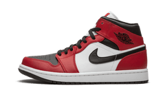 Nike Air Jordan 1 Mid Chicago Toe