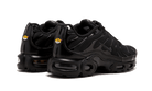 Nike Air Max Plus Triple Black-sneakers-Nike-pikastore.cz