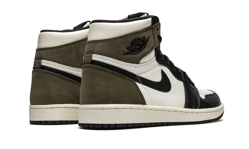 Nike Air Jordan 1 Retro High Dark Mocha-sneakers-Air Jordan-pikastore.cz