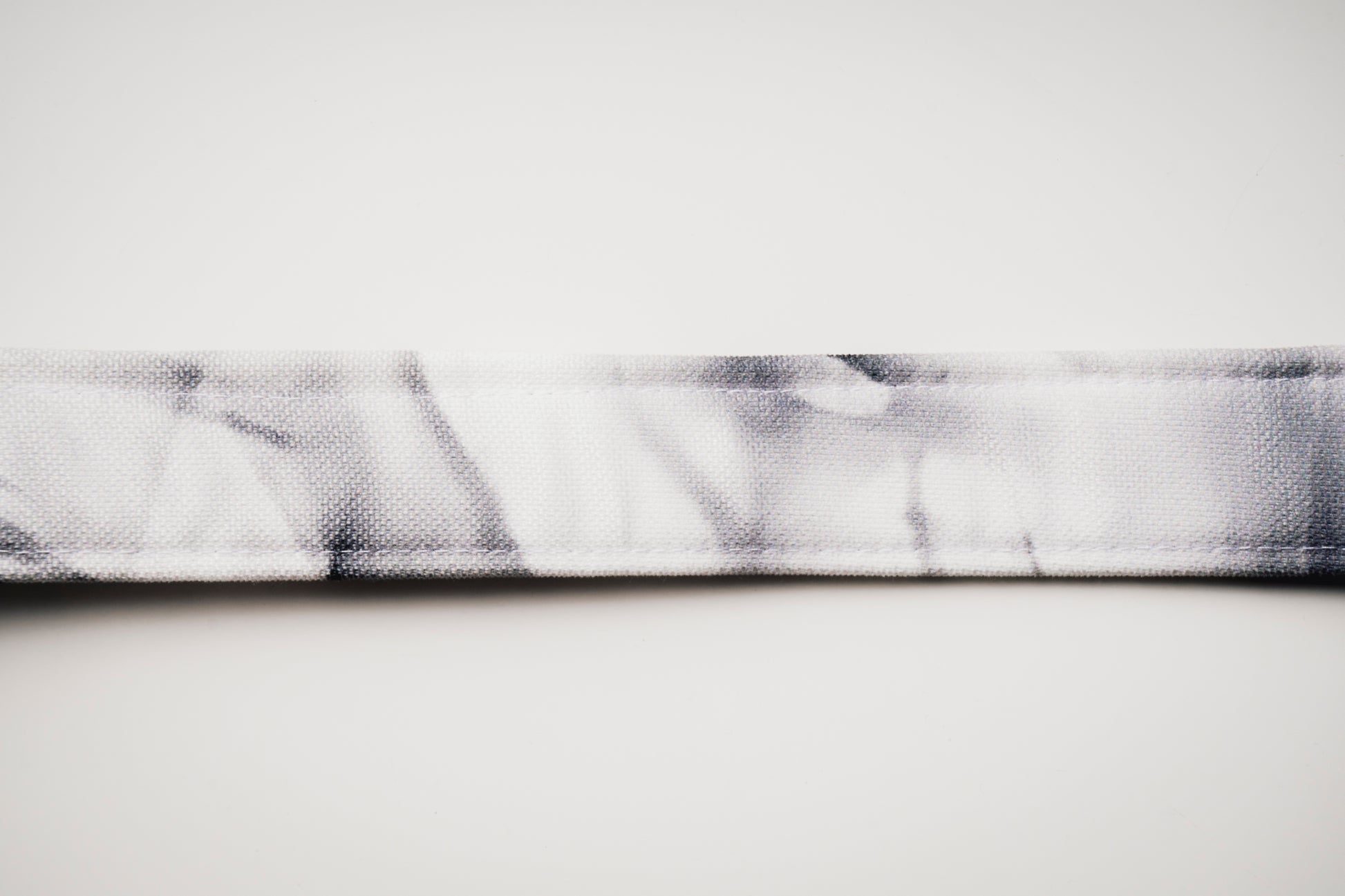 Custom White Marble Fade Belt-Pásek-Custompantsprg-pikastore.cz