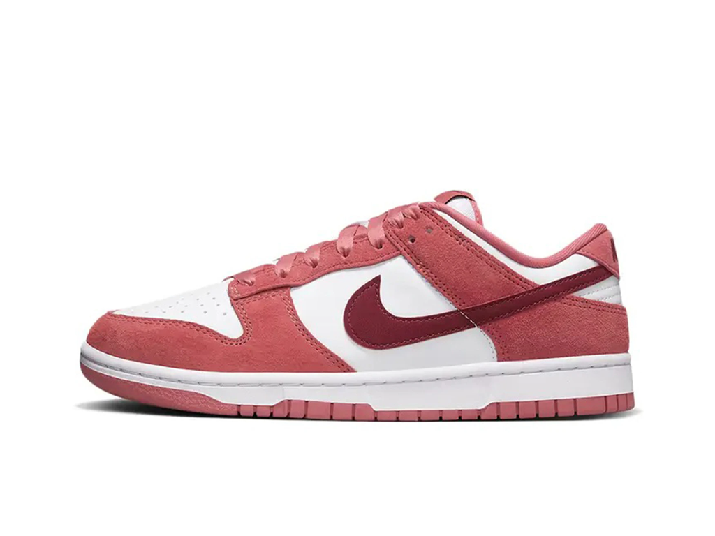 Nike Dunk Low Valentine's Day (2024) (Women's)