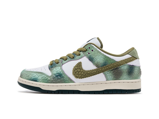 Nike Alexis Sablone x Dunk Low SB Chameleon