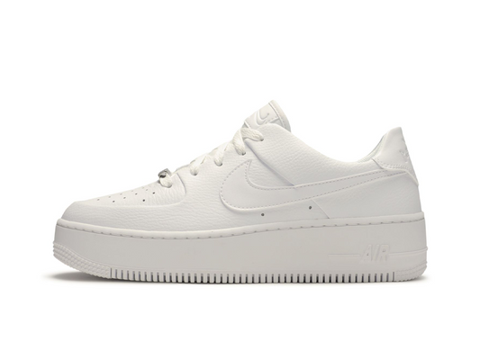 Nike Wmns Air Force 1 Sage Low Triple White