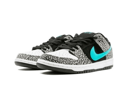 Nike SB Dunk Low atmos Elephant