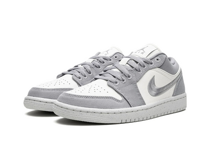 Jordan 1 Low SE Light Stel Gray (Women's)