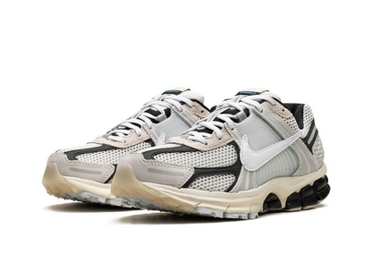 Nike Zoom Vomero 5 Supersonic Light Bone Black