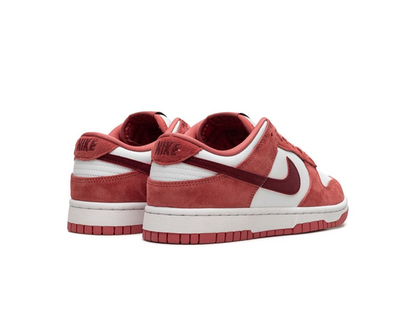 Nike Dunk Low Valentine's Day (2024) (Women's)