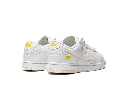 Nike Dunk Low Valentine's Day Yellow Heart (ženske)