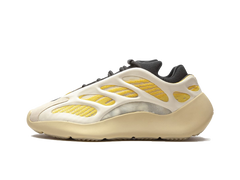 Adidas Yeezy 700 V3 Safflower 2024