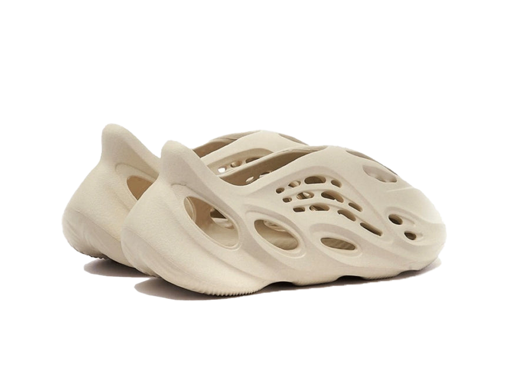Adidas Yeezy Foam RNR Sand-sneakers-Adidas-pikastore.cz