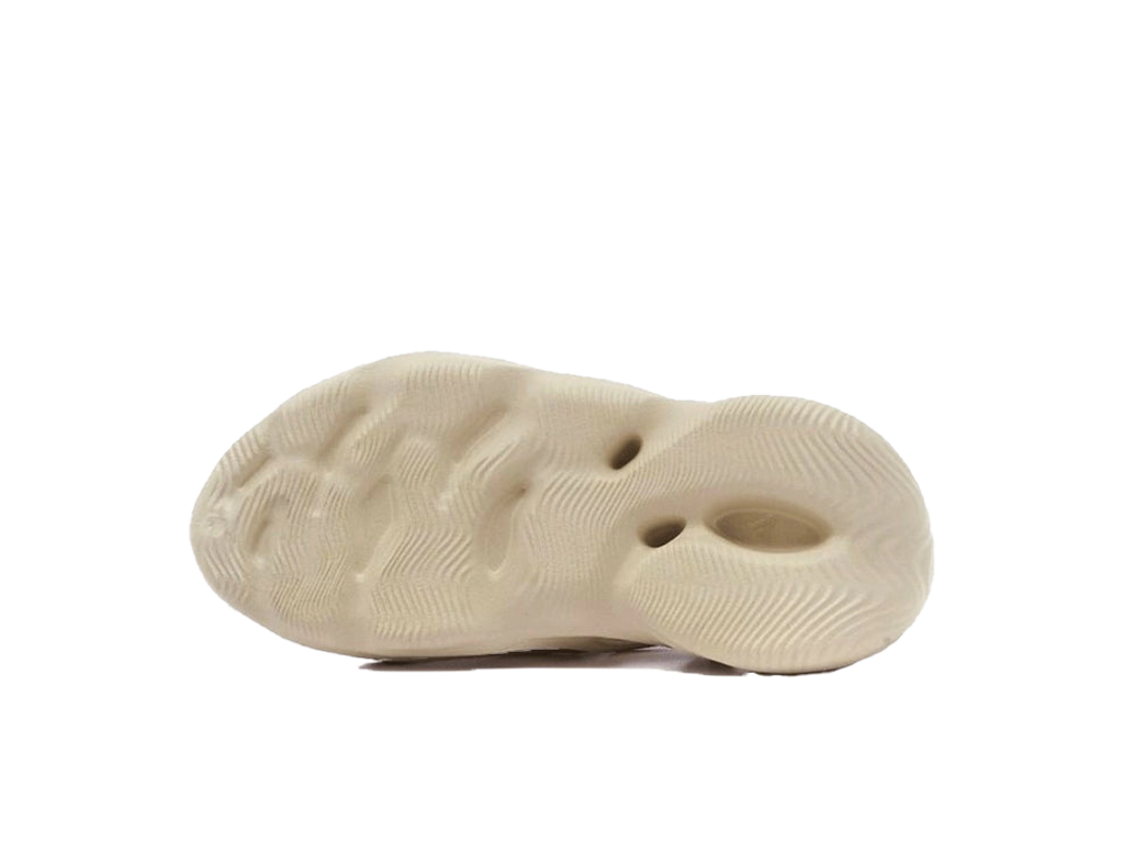 Adidas Yeezy Foam RNR Sand-sneakers-Adidas-pikastore.cz