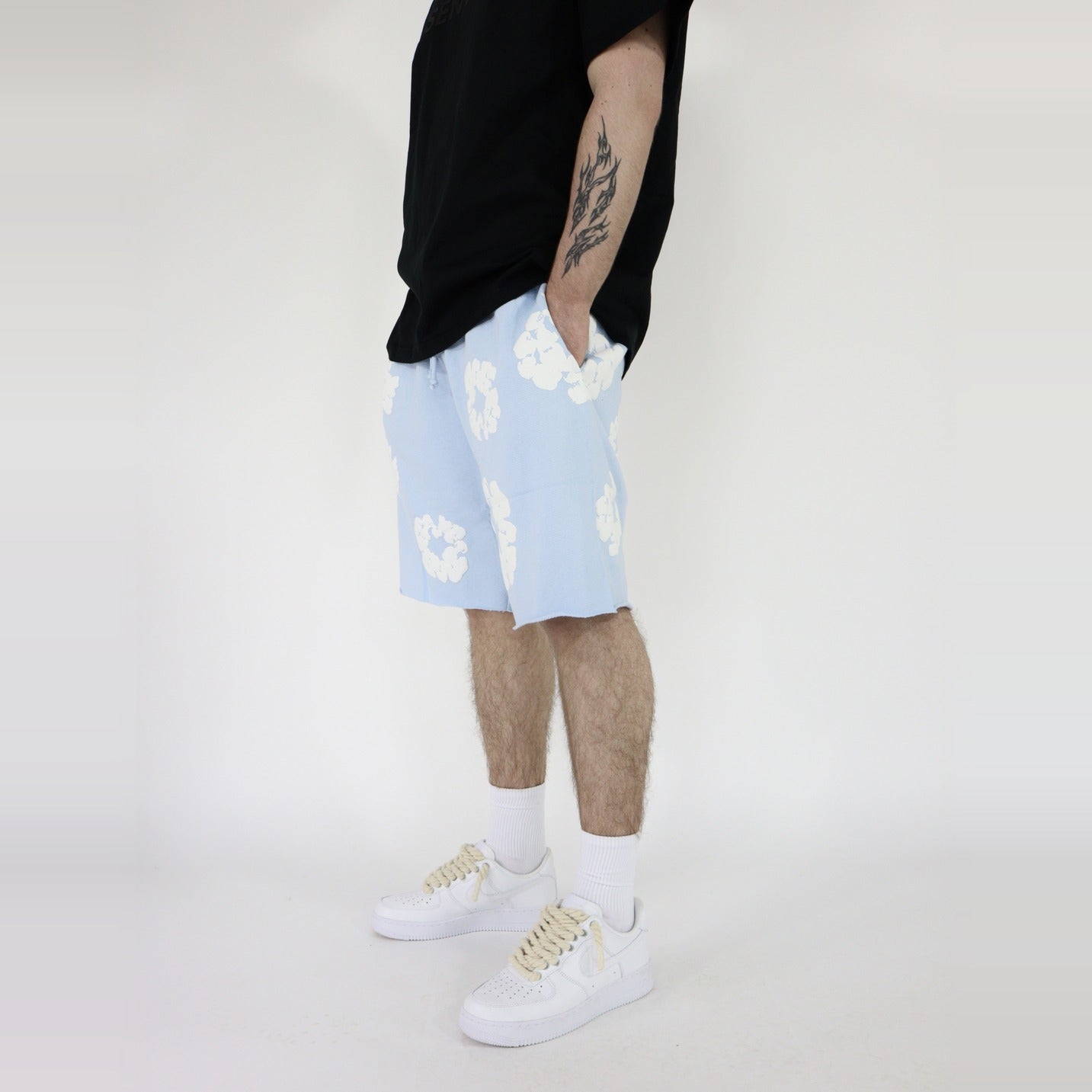 Denim Tears The Cotton Wreath Sweatshorts Powder Blue-Clothing-Denim Tears-pikastore.cz