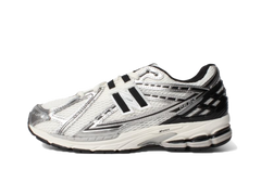 New Balance 1906R Silver Metallic Black