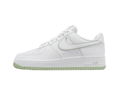 Nike Air Force 1 07 Honeydew