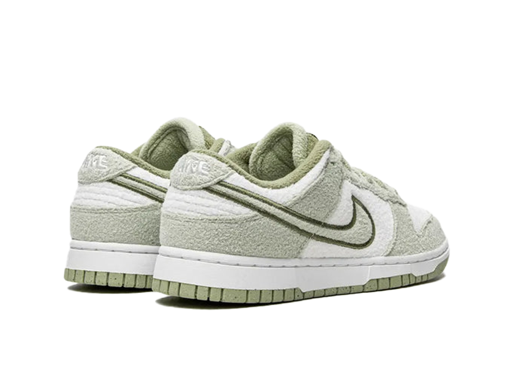 Nike Wmns Dunk Low SE Fleece - Honeydew-Nike-pikastore.cz