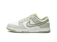 Nike Wmns Dunk Low SE Fleece - Honeydew