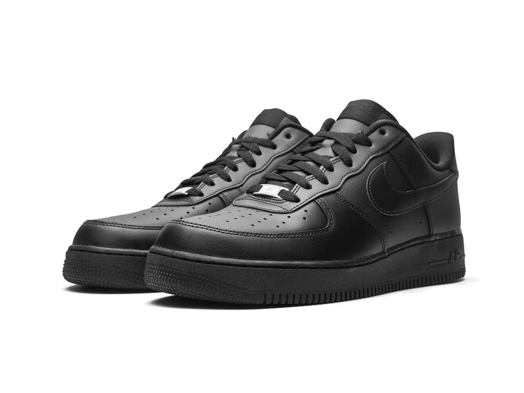 Nike Air Force 1 07 Triple Black-Nike-pikastore.cz