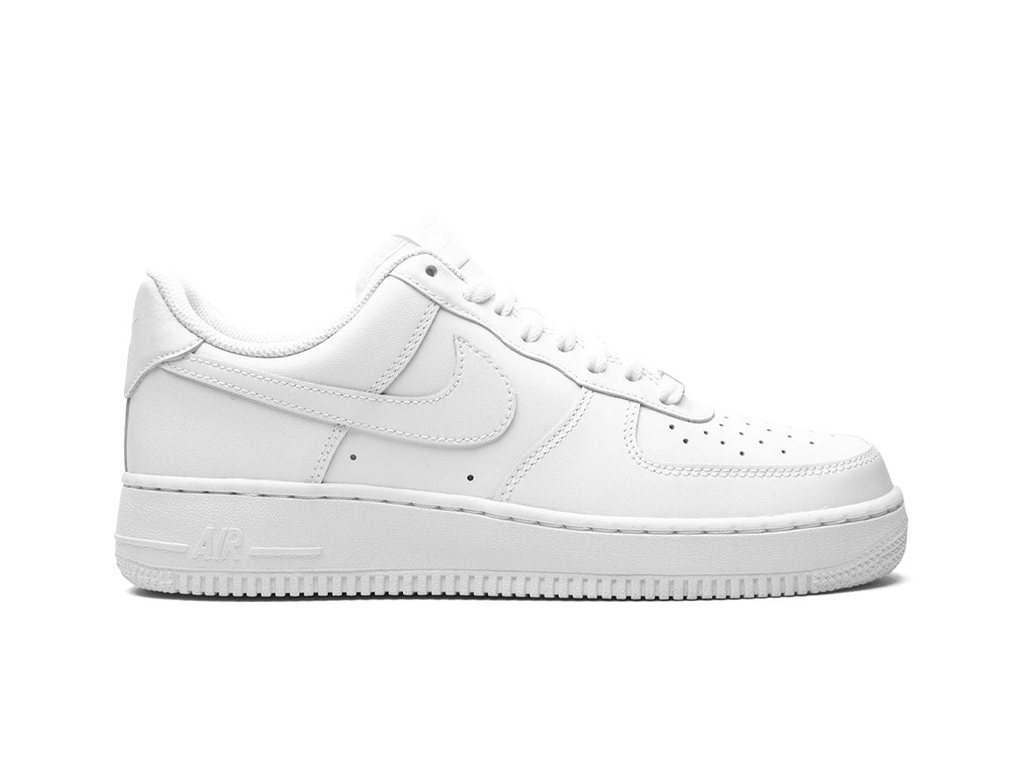 Nike Air Force 1 07 Triple White-Nike-pikastore.cz
