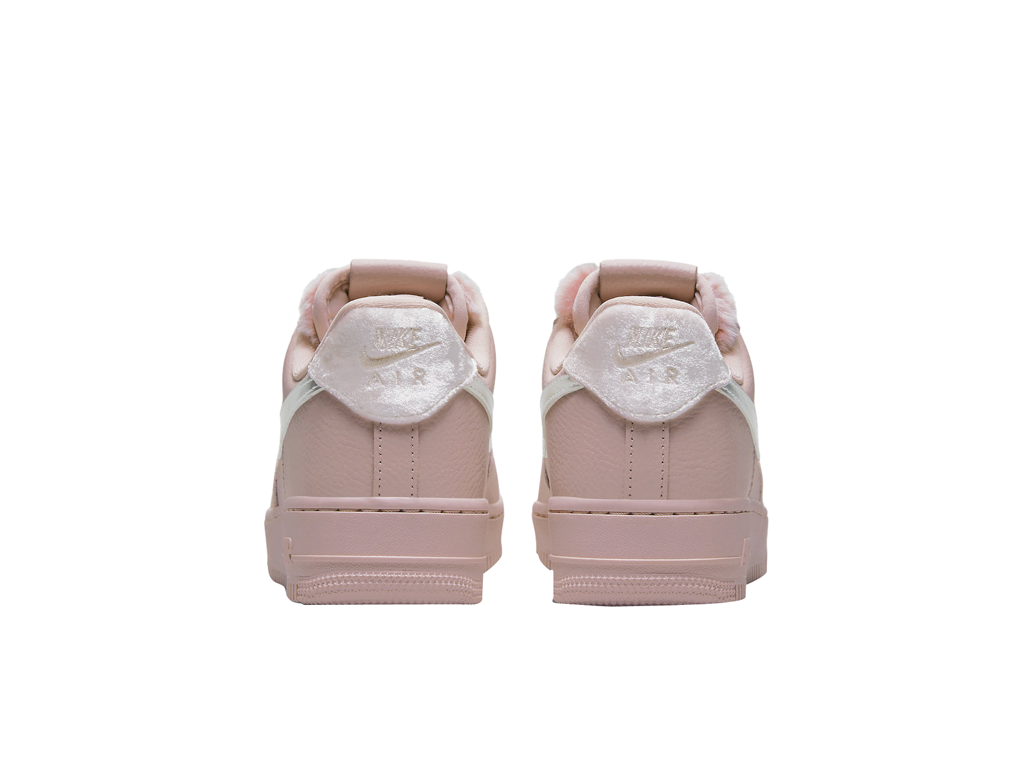 Nike Wmns Air Force 1 07 Faux Sherpa Fur-Nike-pikastore.cz