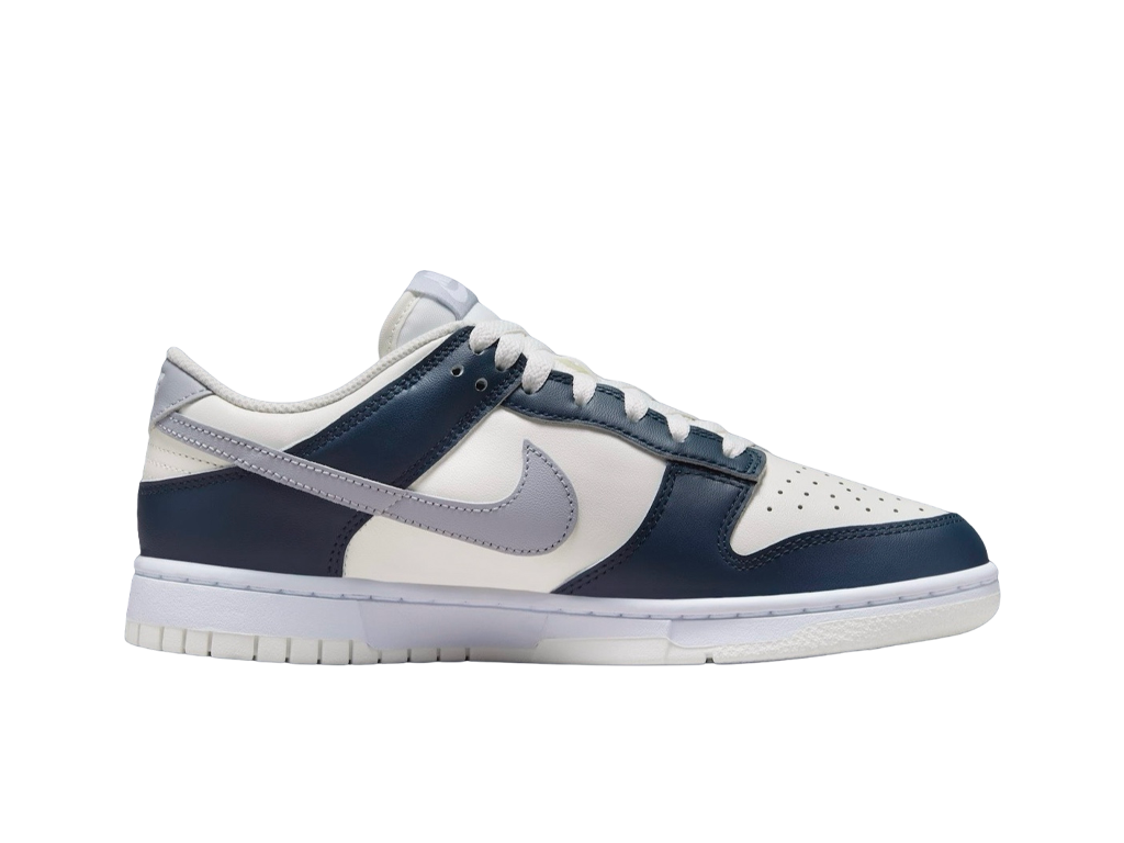 Nike Wmns Dunk Low Sail Armory Navy-Nike-pikastore.cz