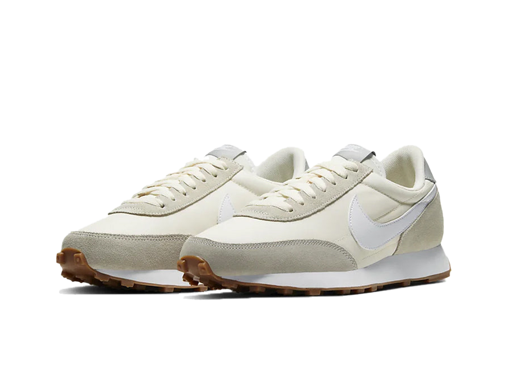 Wmns Daybreak White Gum-Nike-pikastore.cz