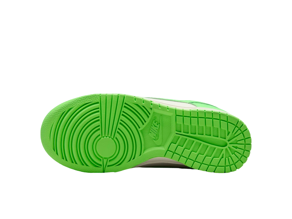 Wmns Dunk Low Green Strike-Nike-pikastore.cz