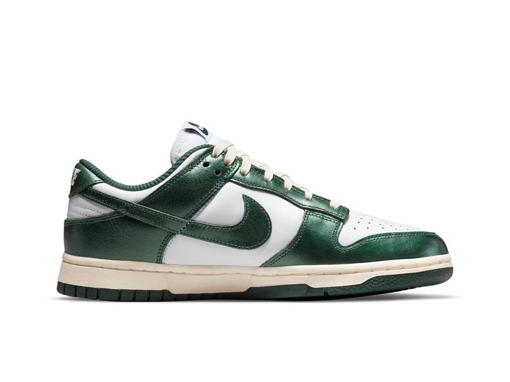 Wmns Dunk Low Vintage Green-Nike-pikastore.cz