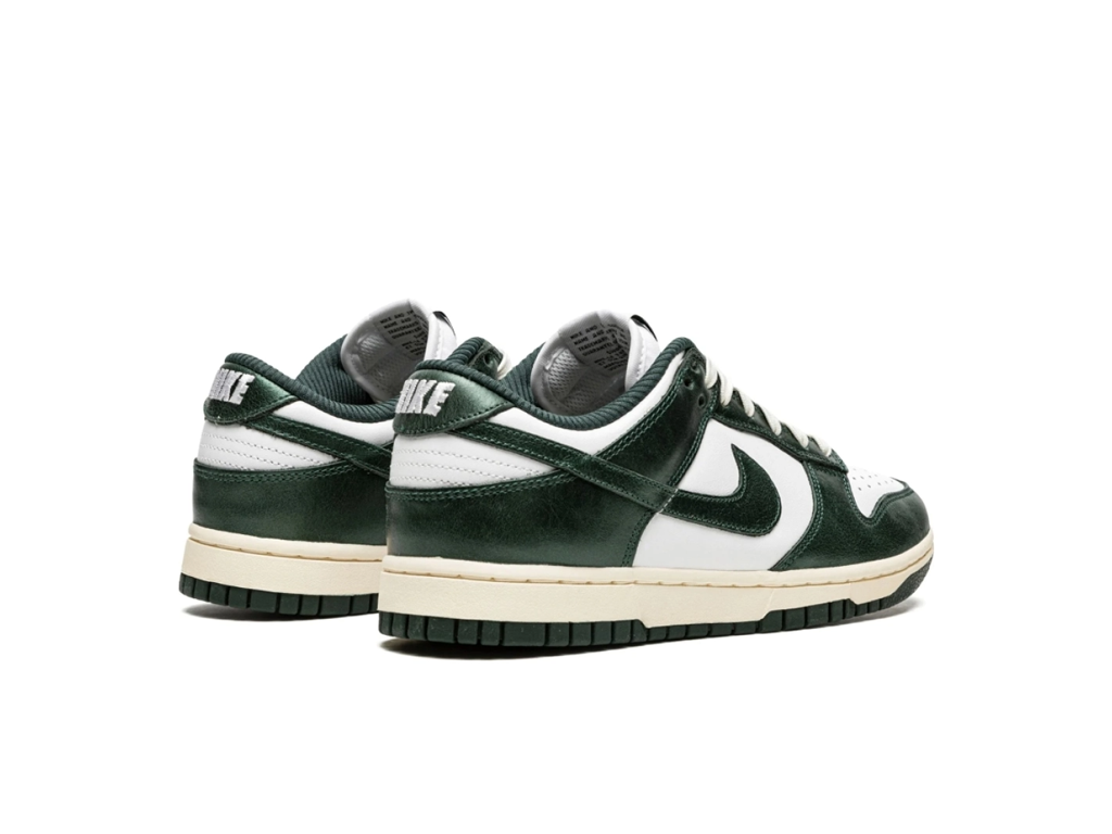 Wmns Dunk Low Vintage Green-Nike-pikastore.cz