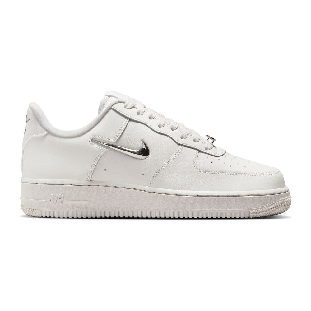 Nike Wmns Air Force 1 Chrome Swoosh