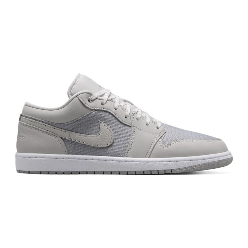 Air Jordan Jordan 1 Low SE Soft Pearl Light Smoke Grey – обувки, бял